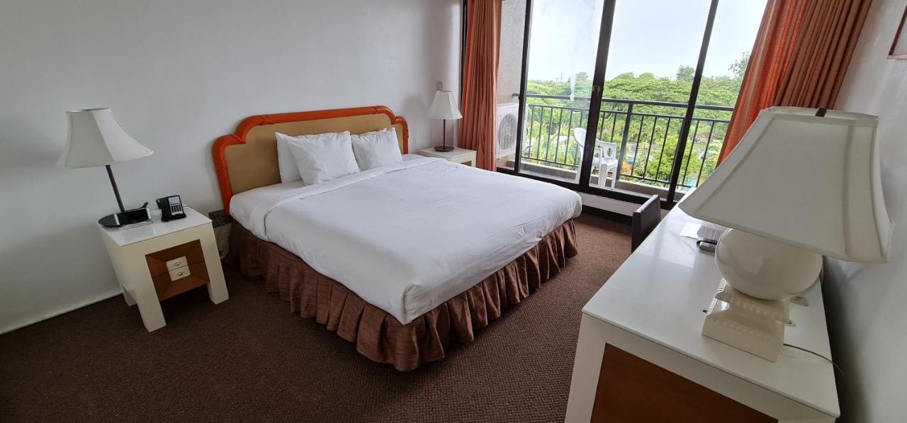 Surestay By Best Western Guam Airport Barrigada Esterno foto