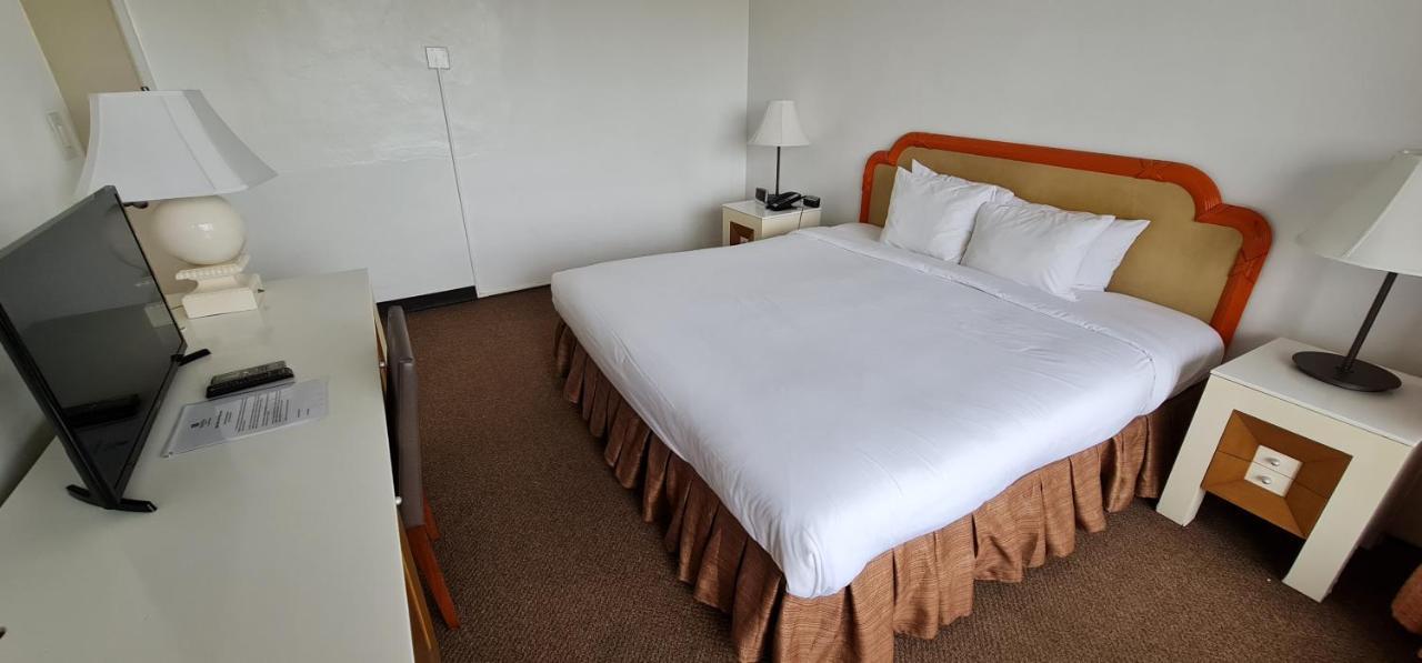 Surestay By Best Western Guam Airport Barrigada Esterno foto