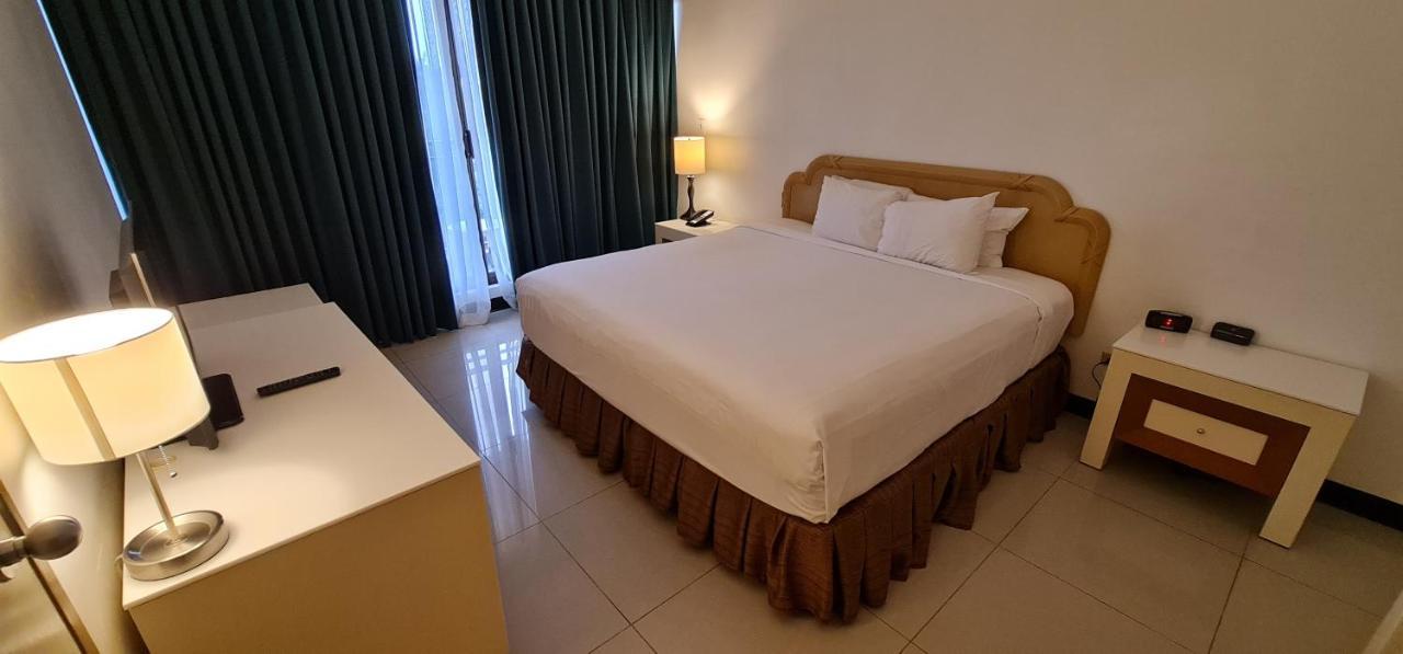 Surestay By Best Western Guam Airport Barrigada Esterno foto