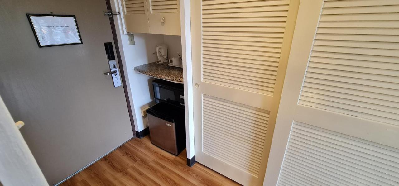Surestay By Best Western Guam Airport Barrigada Esterno foto