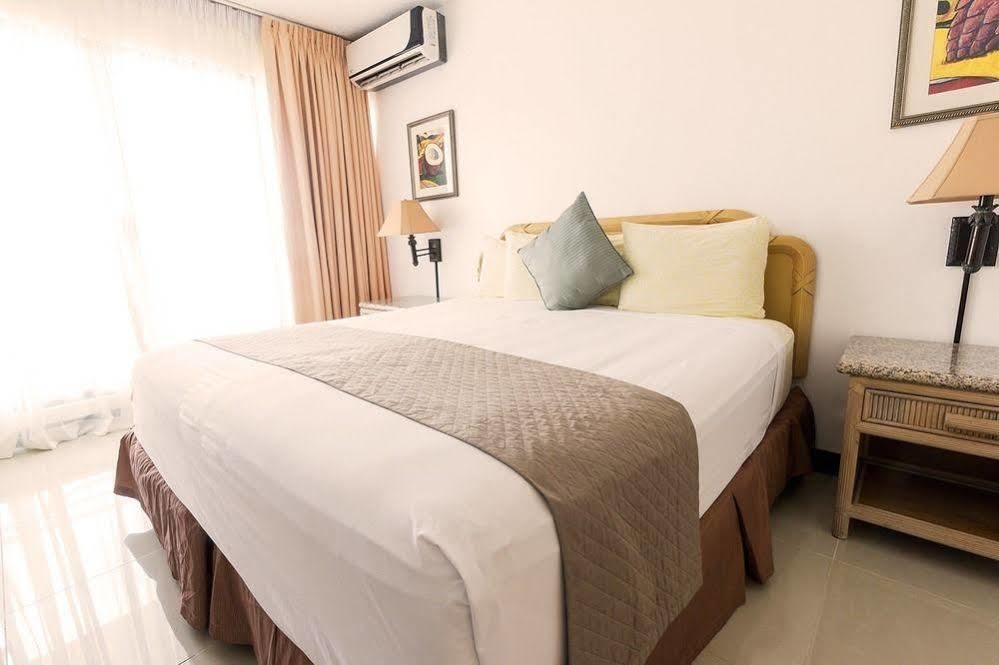 Surestay By Best Western Guam Airport Barrigada Esterno foto